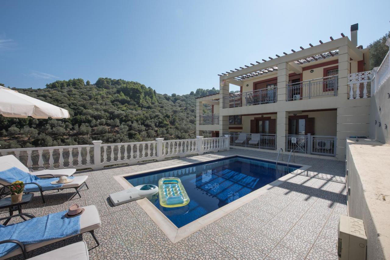 Gallis Villa Pefkias 외부 사진