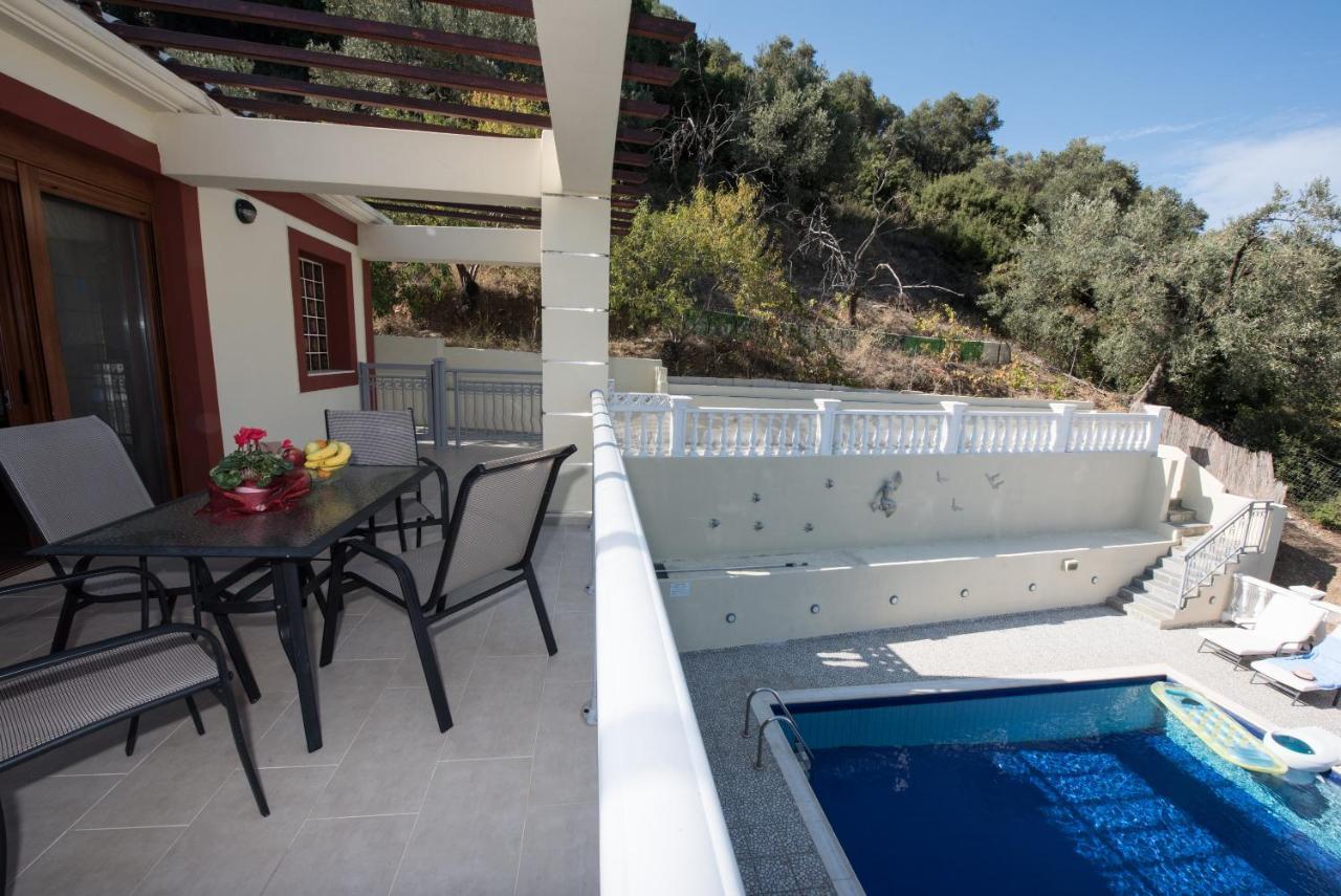 Gallis Villa Pefkias 외부 사진